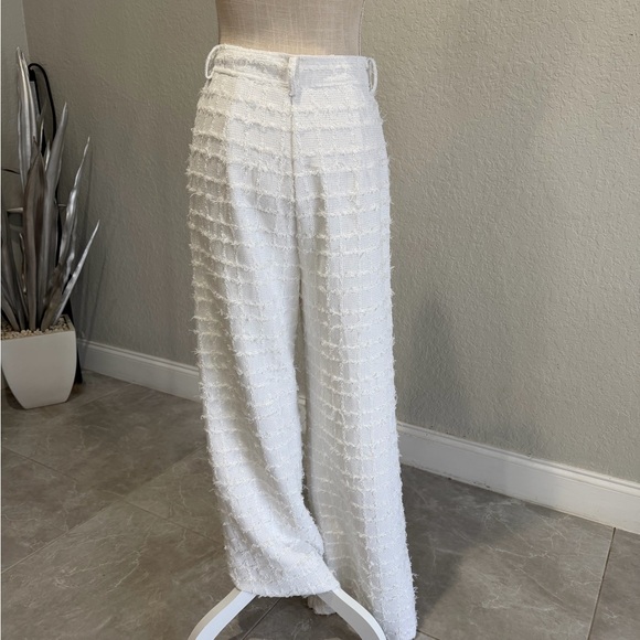Amanda Uprichard White Tweed Pants w/ Gold Button Detail - Picture 2 of 4